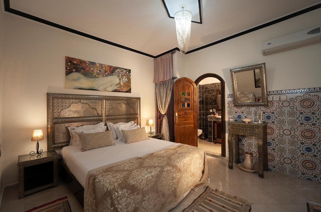 Riad De La Semaine Marakeş Dış mekan fotoğraf