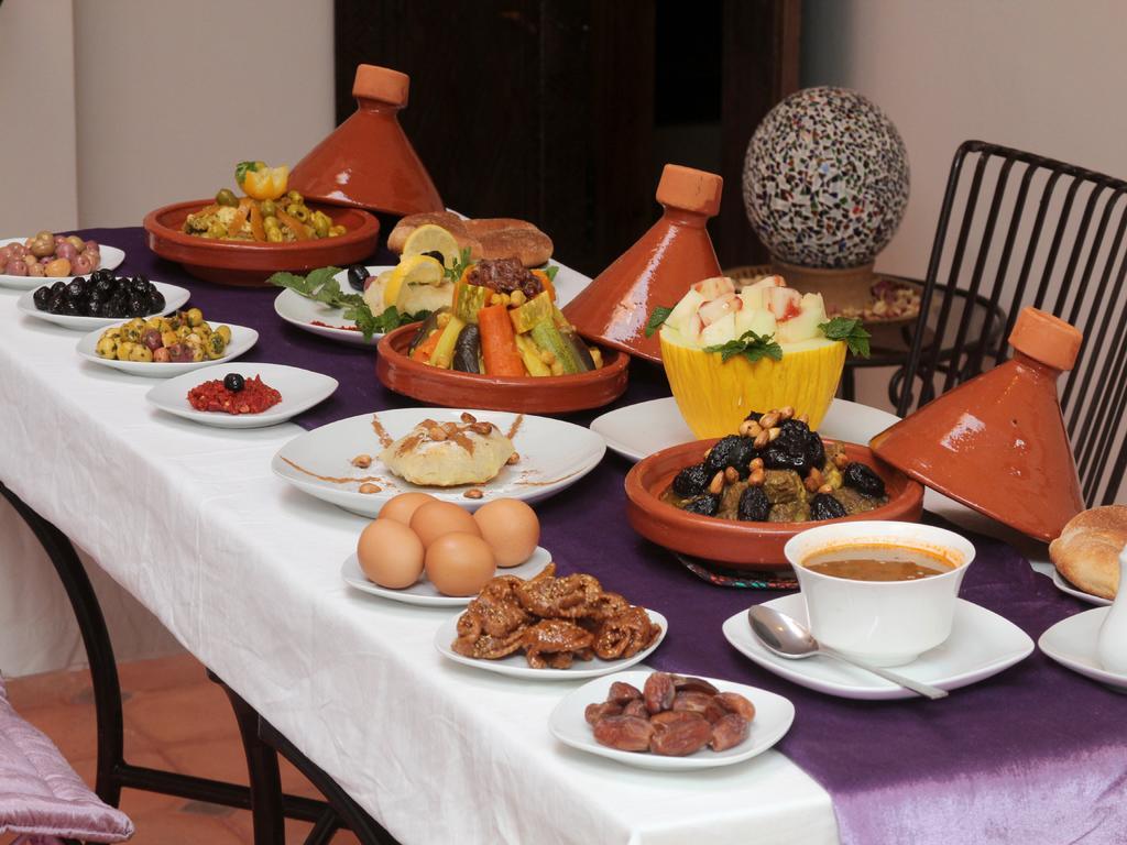 Riad De La Semaine Marakeş Dış mekan fotoğraf