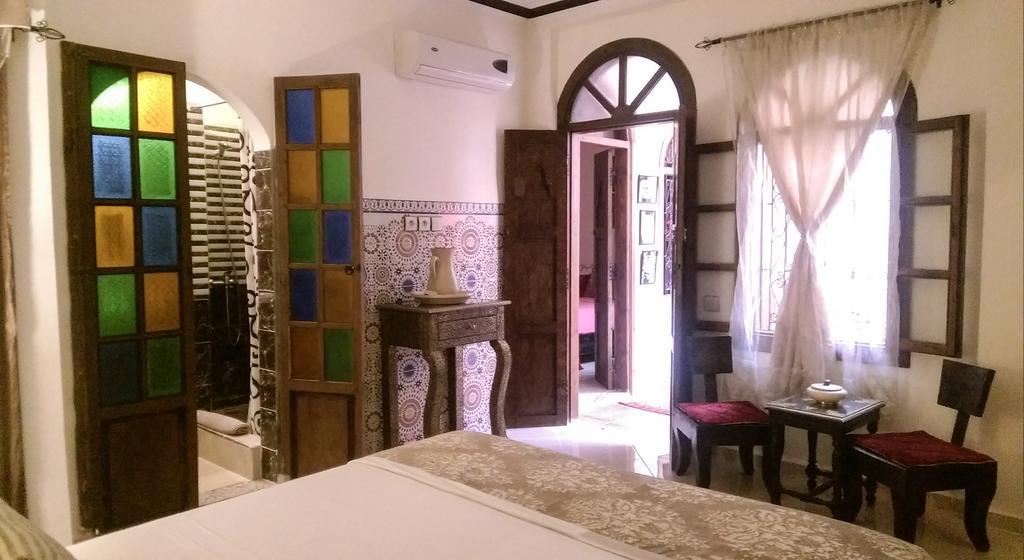 Riad De La Semaine Marakeş Dış mekan fotoğraf